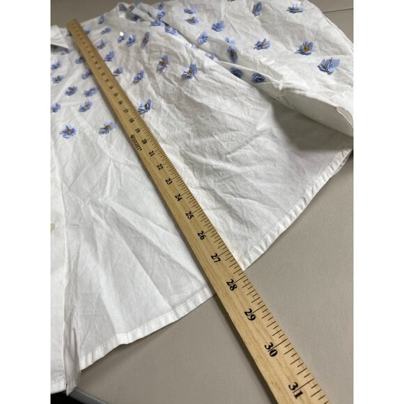 Dhruv Kapoor Anthropologie Button Up Top Women size XL White Blue 3D flower Boho - Picture 7 of 16